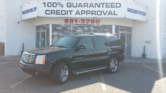 2002 Cadillac Escalade 137 WB Limited 4WD