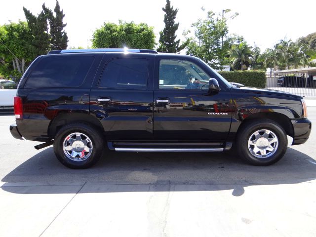 2003 Cadillac Escalade EX - DUAL Power Doors