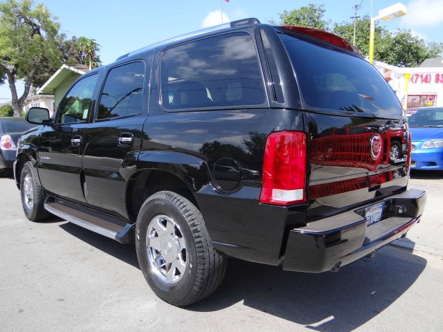 2003 Cadillac Escalade EX - DUAL Power Doors