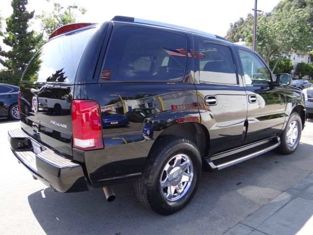 2003 Cadillac Escalade EX - DUAL Power Doors