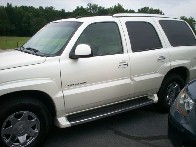 2003 Cadillac Escalade EX - DUAL Power Doors