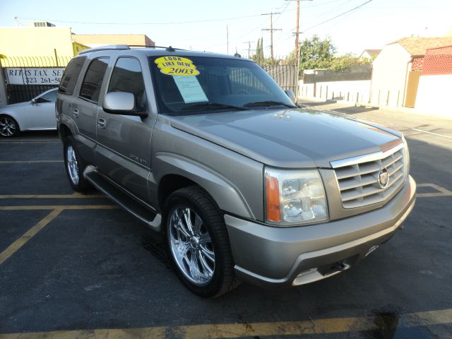 2003 Cadillac Escalade EX - DUAL Power Doors