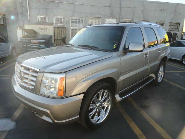 2003 Cadillac Escalade EX - DUAL Power Doors