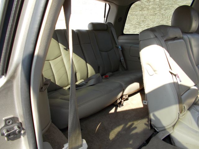 2003 Cadillac Escalade EX - DUAL Power Doors