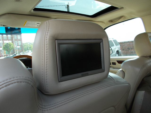 2003 Cadillac Escalade EX - DUAL Power Doors