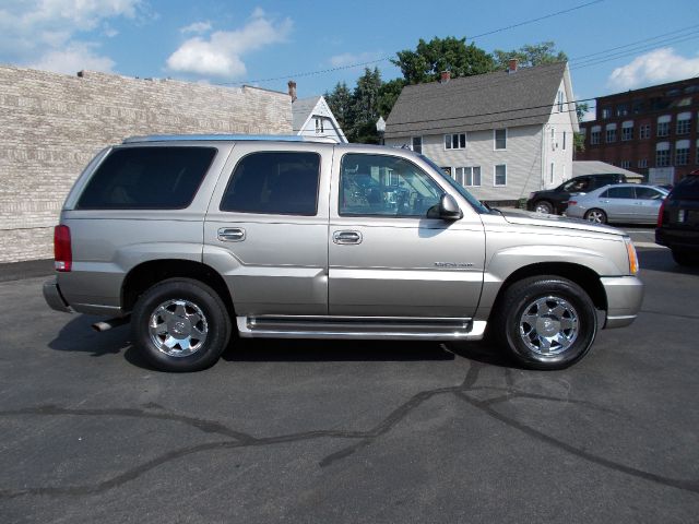 2003 Cadillac Escalade EX - DUAL Power Doors