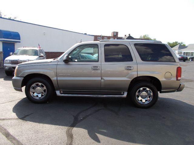 2003 Cadillac Escalade EX - DUAL Power Doors