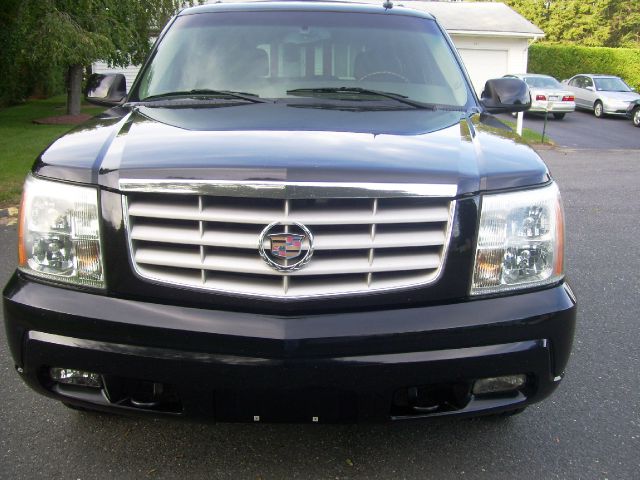 2003 Cadillac Escalade EX - DUAL Power Doors