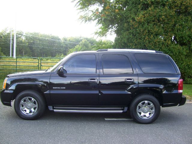 2003 Cadillac Escalade EX - DUAL Power Doors