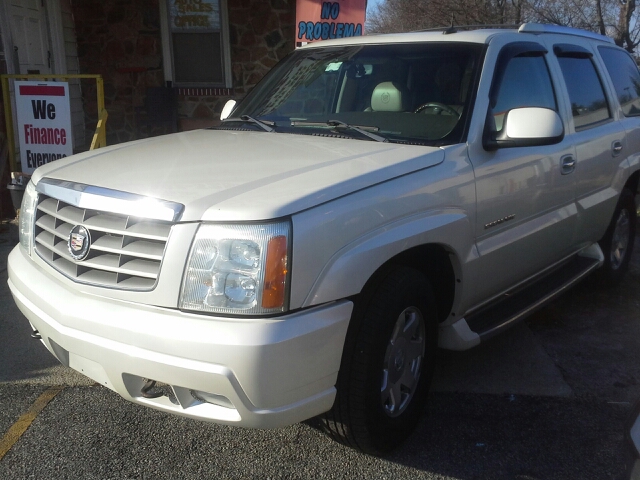 2003 Cadillac Escalade EX - DUAL Power Doors