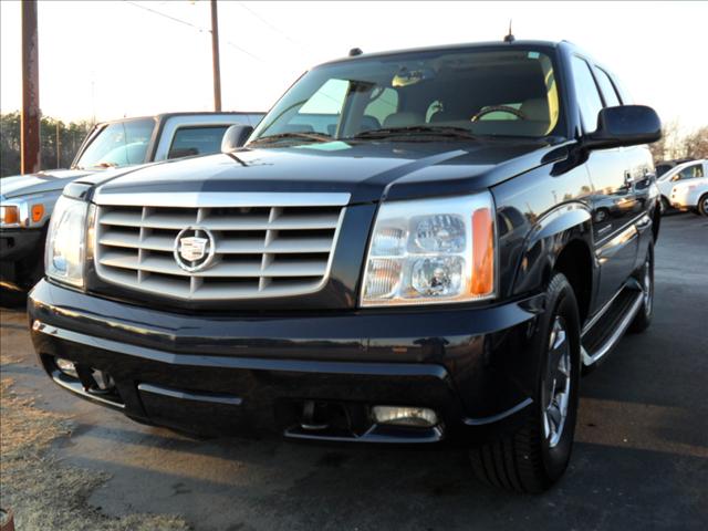 2004 Cadillac Escalade SLT 25