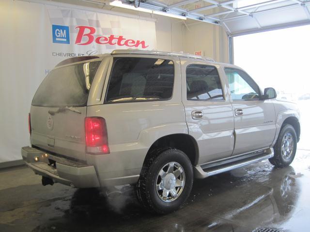 2004 Cadillac Escalade Unknown