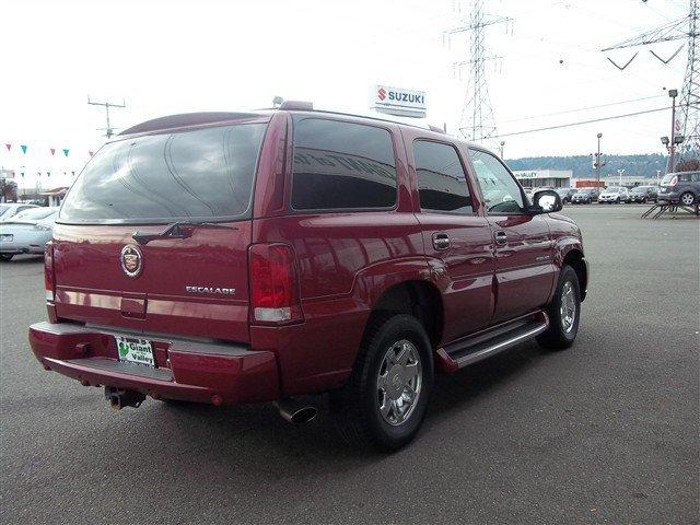 2004 Cadillac Escalade Unknown