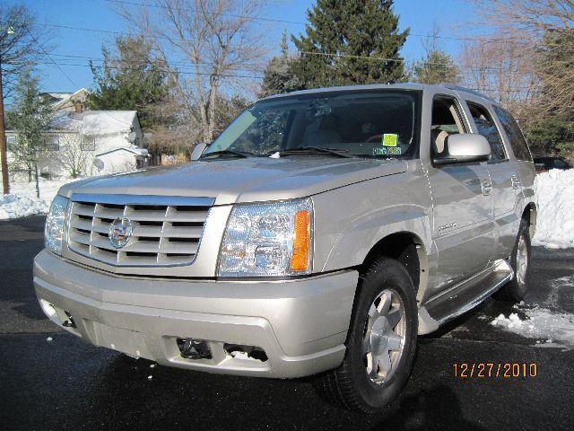 2004 Cadillac Escalade Silver Shadow Long Wheelbase