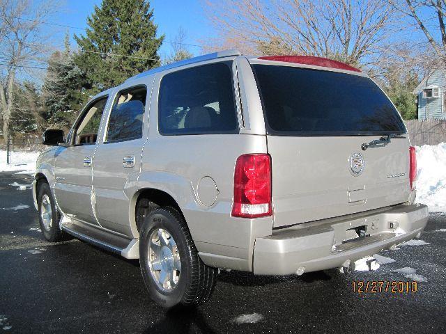 2004 Cadillac Escalade Silver Shadow Long Wheelbase