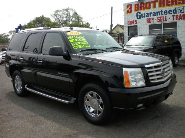 2004 Cadillac Escalade EX - DUAL Power Doors