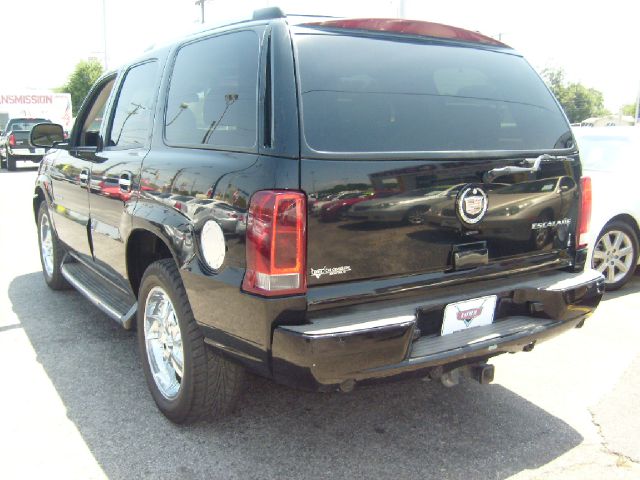 2004 Cadillac Escalade EX - DUAL Power Doors