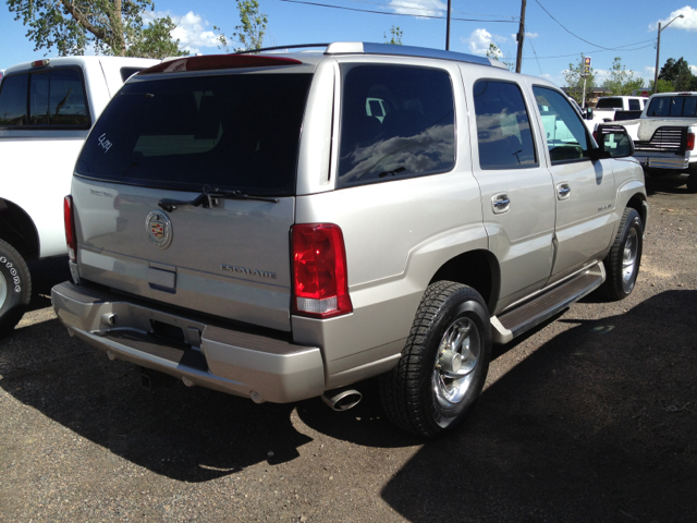 2004 Cadillac Escalade Coupe