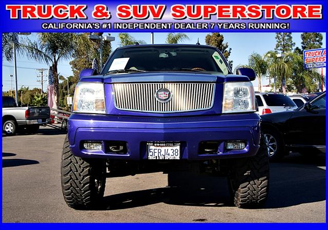 2004 Cadillac Escalade 14 Box MPR