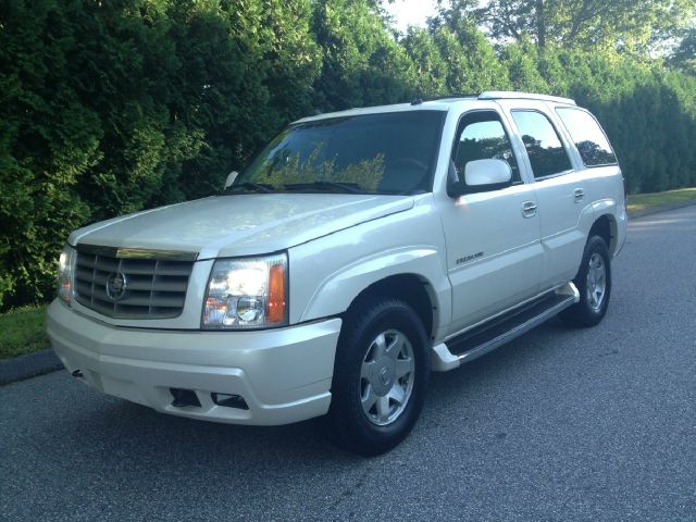 2004 Cadillac Escalade EX - DUAL Power Doors