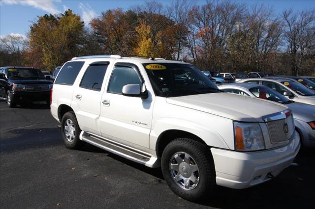 2004 Cadillac Escalade Unknown