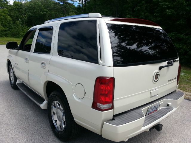 2004 Cadillac Escalade EX - DUAL Power Doors