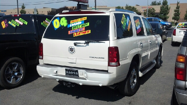 2004 Cadillac Escalade EX - DUAL Power Doors