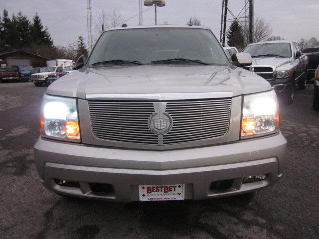 2004 Cadillac Escalade EX - DUAL Power Doors