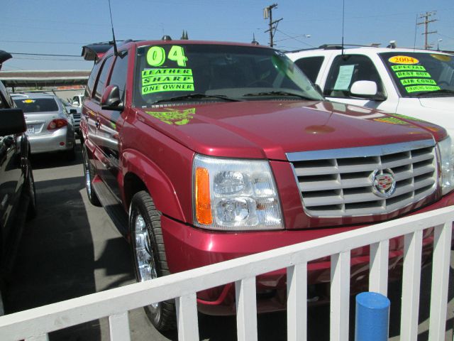 2004 Cadillac Escalade EX - DUAL Power Doors