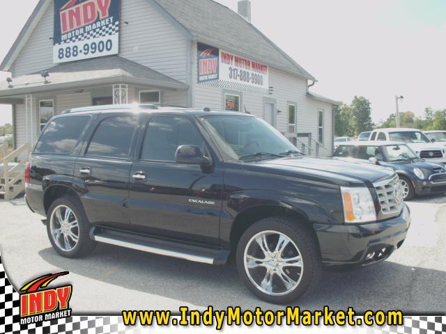 2005 Cadillac Escalade Base