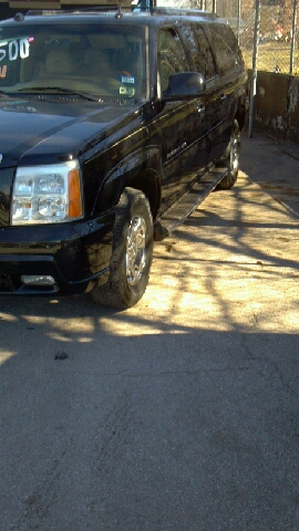 2005 Cadillac Escalade Unknown