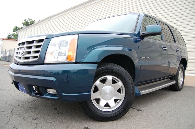 2005 Cadillac Escalade EX - DUAL Power Doors