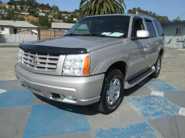 2005 Cadillac Escalade Unknown