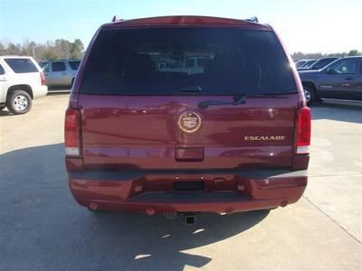 2005 Cadillac Escalade Base