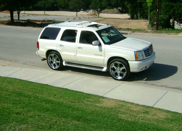 2005 Cadillac Escalade EX - DUAL Power Doors