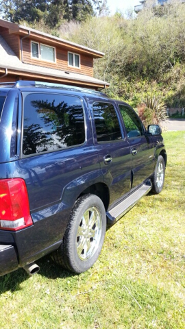 2006 Cadillac Escalade EX - DUAL Power Doors