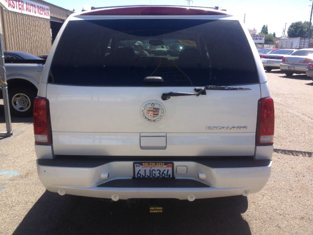 2006 Cadillac Escalade EX - DUAL Power Doors