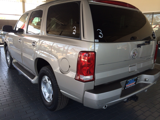 2006 Cadillac Escalade EX - DUAL Power Doors