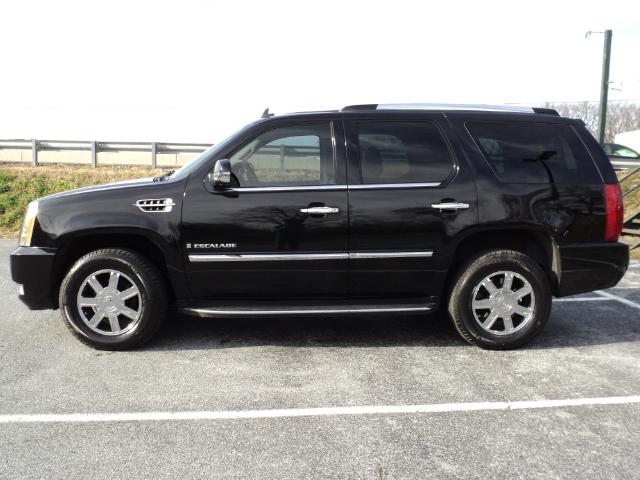 2007 Cadillac Escalade Base