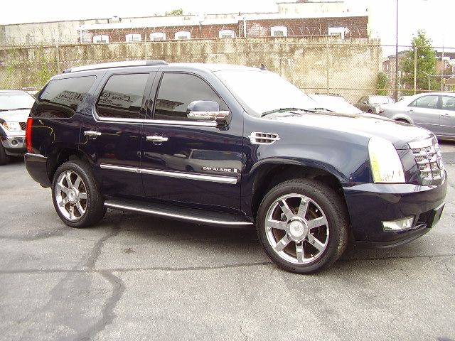 2007 Cadillac Escalade EX - DUAL Power Doors