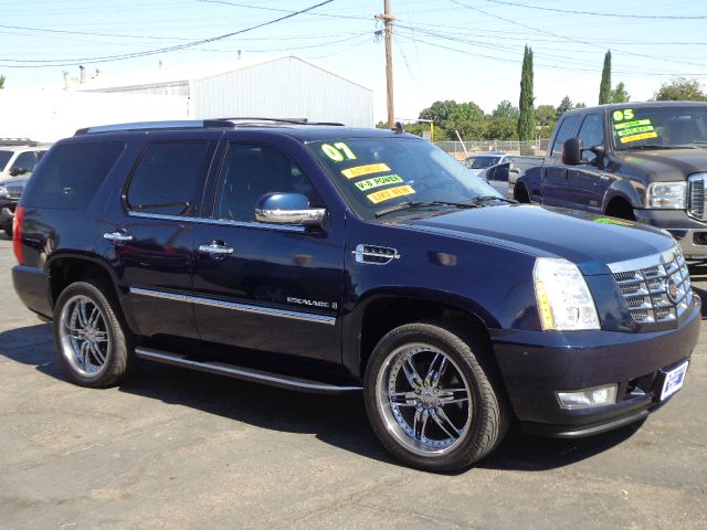 2007 Cadillac Escalade EX - DUAL Power Doors