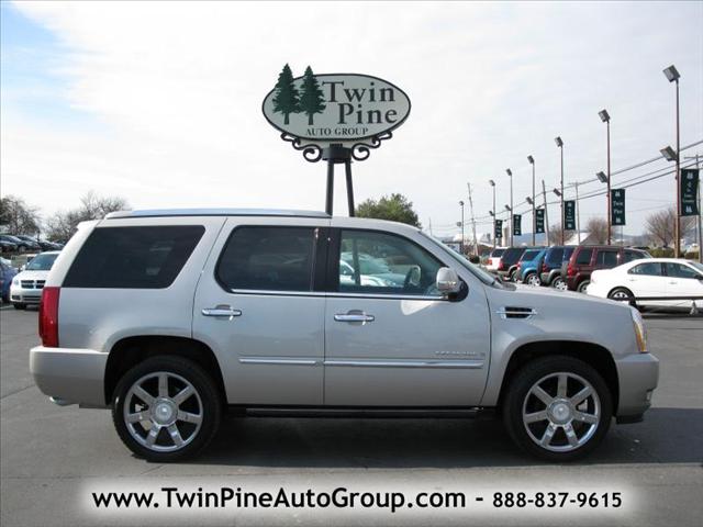 2007 Cadillac Escalade GLS PZEV