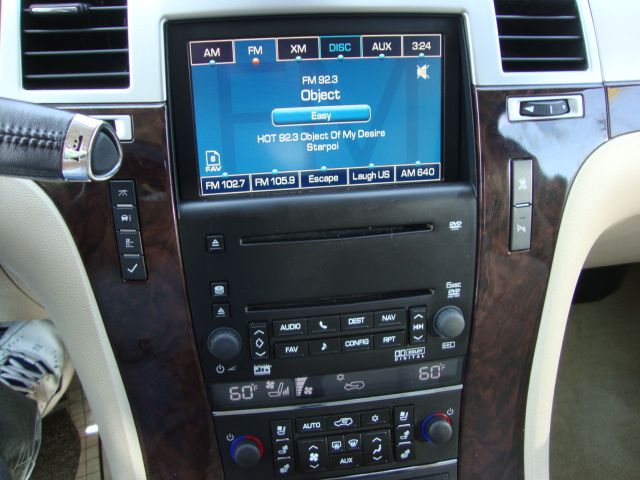 2007 Cadillac Escalade EX - DUAL Power Doors