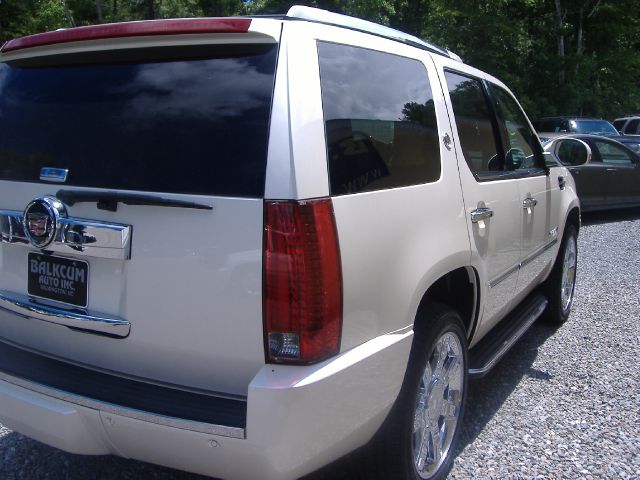 2007 Cadillac Escalade EX - DUAL Power Doors