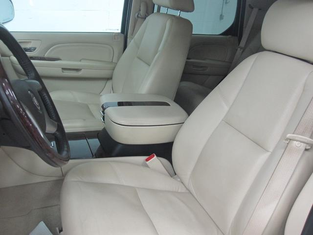 2007 Cadillac Escalade Base