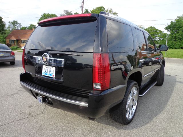 2007 Cadillac Escalade EX - DUAL Power Doors