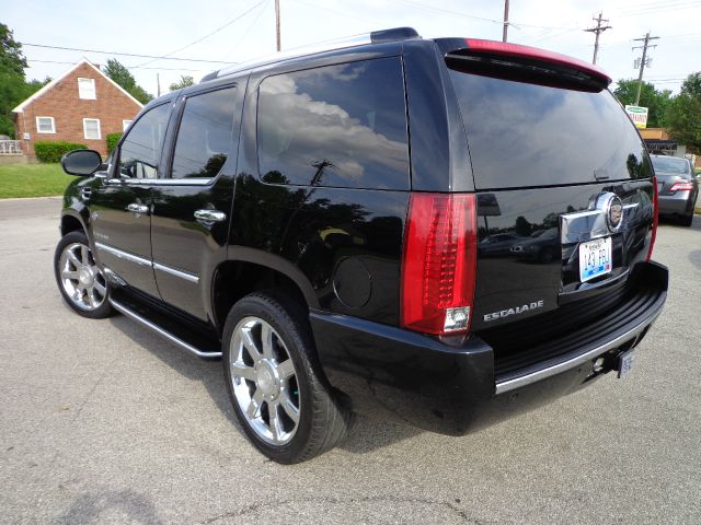 2007 Cadillac Escalade EX - DUAL Power Doors