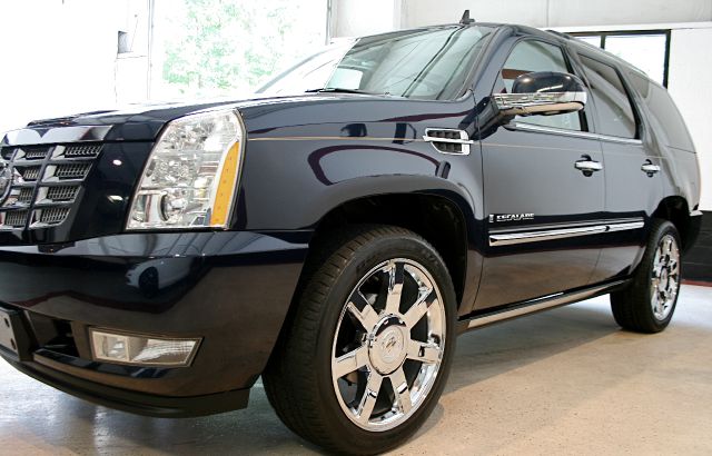 2007 Cadillac Escalade EX - DUAL Power Doors