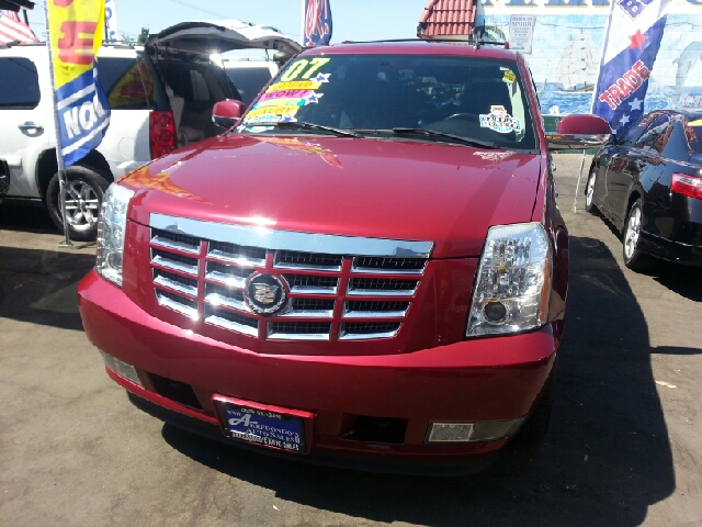 2007 Cadillac Escalade EX - DUAL Power Doors