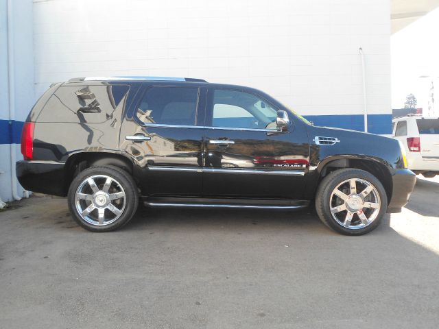 2007 Cadillac Escalade Unknown